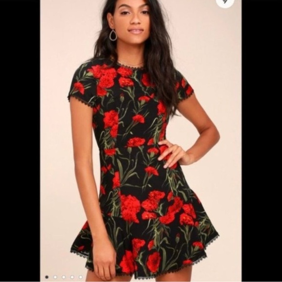Lulu’s black floral print dress Size small - Picture 2 of 5